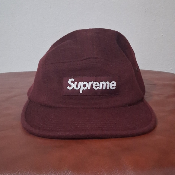 Supreme Wool Cap - Picture 1 of 8